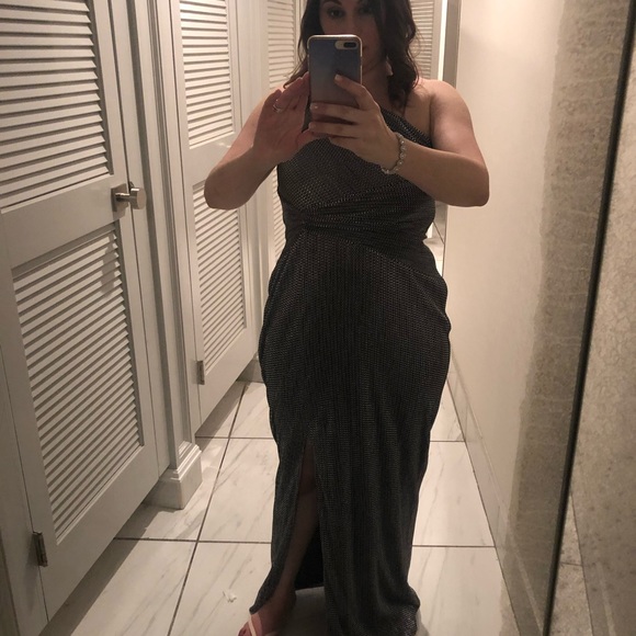 Evening gown - Picture 2 of 2